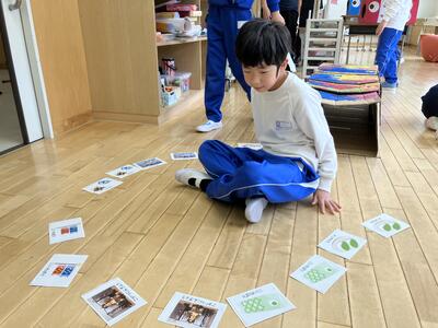 こどもの日神経衰弱でたくさんカードをゲット！